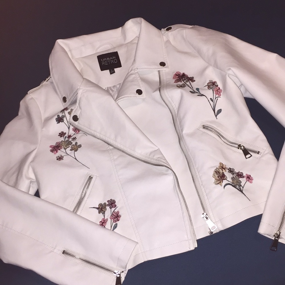 White double breasted Jacket